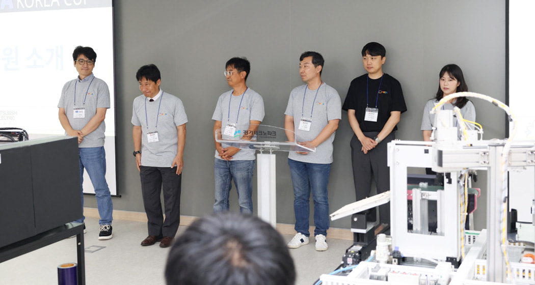 MECA Competition Judging Panel